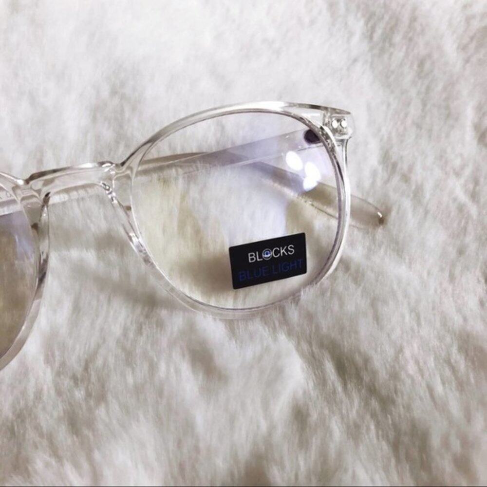 Tori Clear Computer Blue Light Glasses - Picture 9 of 14